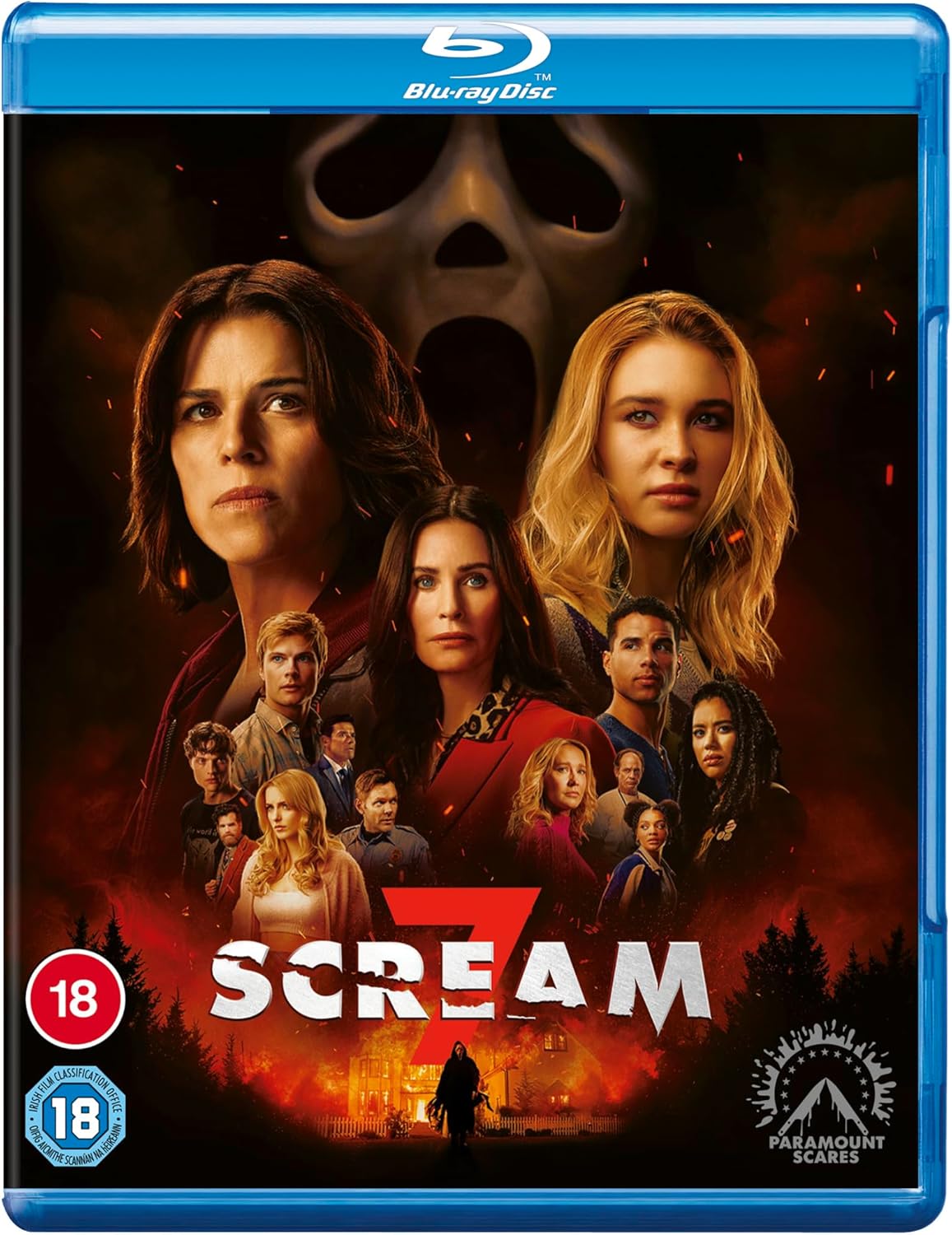 Blu-ray cover of 'Scream 7' with characters and Paramount Pictures logo.